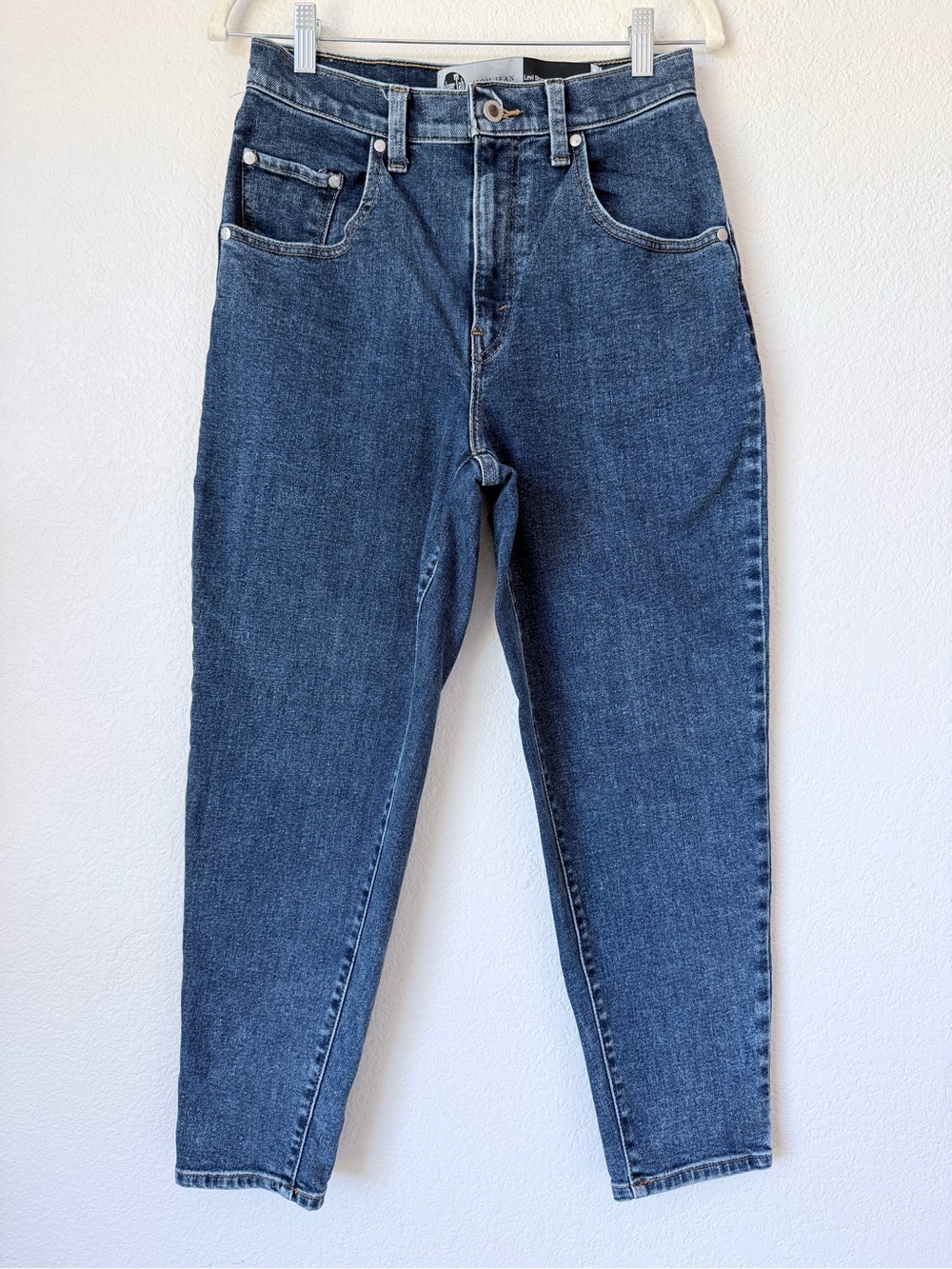 Levi’s SilverTab Mom Jeans High Rise Tapered Dark Wash Stretch Denim W27 L27